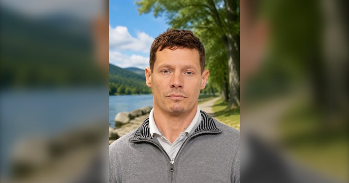 阿省萨省边界现神秘男子 失踪父子引发警方紧急寻找（配图1）