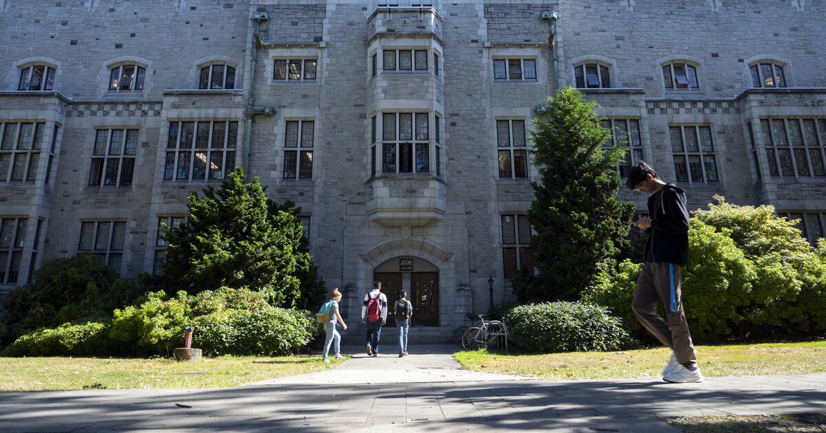 大学学历价值几何？招聘专家解析学历在人工智能时代的作用 ...