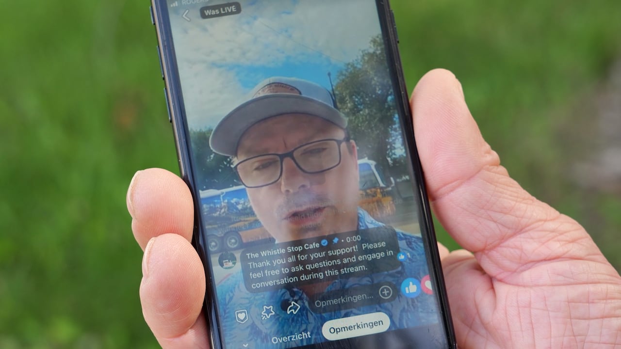 Chris Scott live-streams from the Let's Talk Alberta tour through small towns east of Calgary.