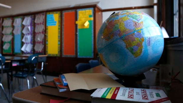 多伦多及全国学校暂停国际游学计划，学生体验受影响（配图1）