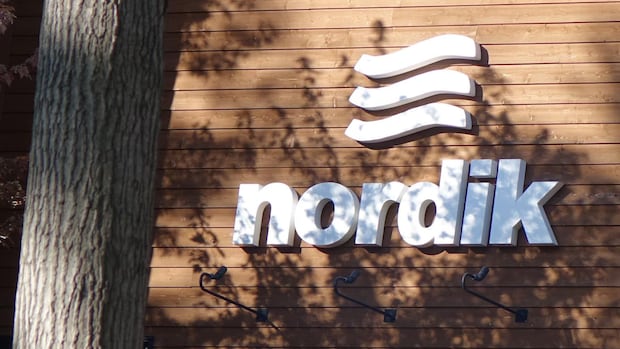魁北克Spa Nordik推行新安全措施，应对性侵指控风波