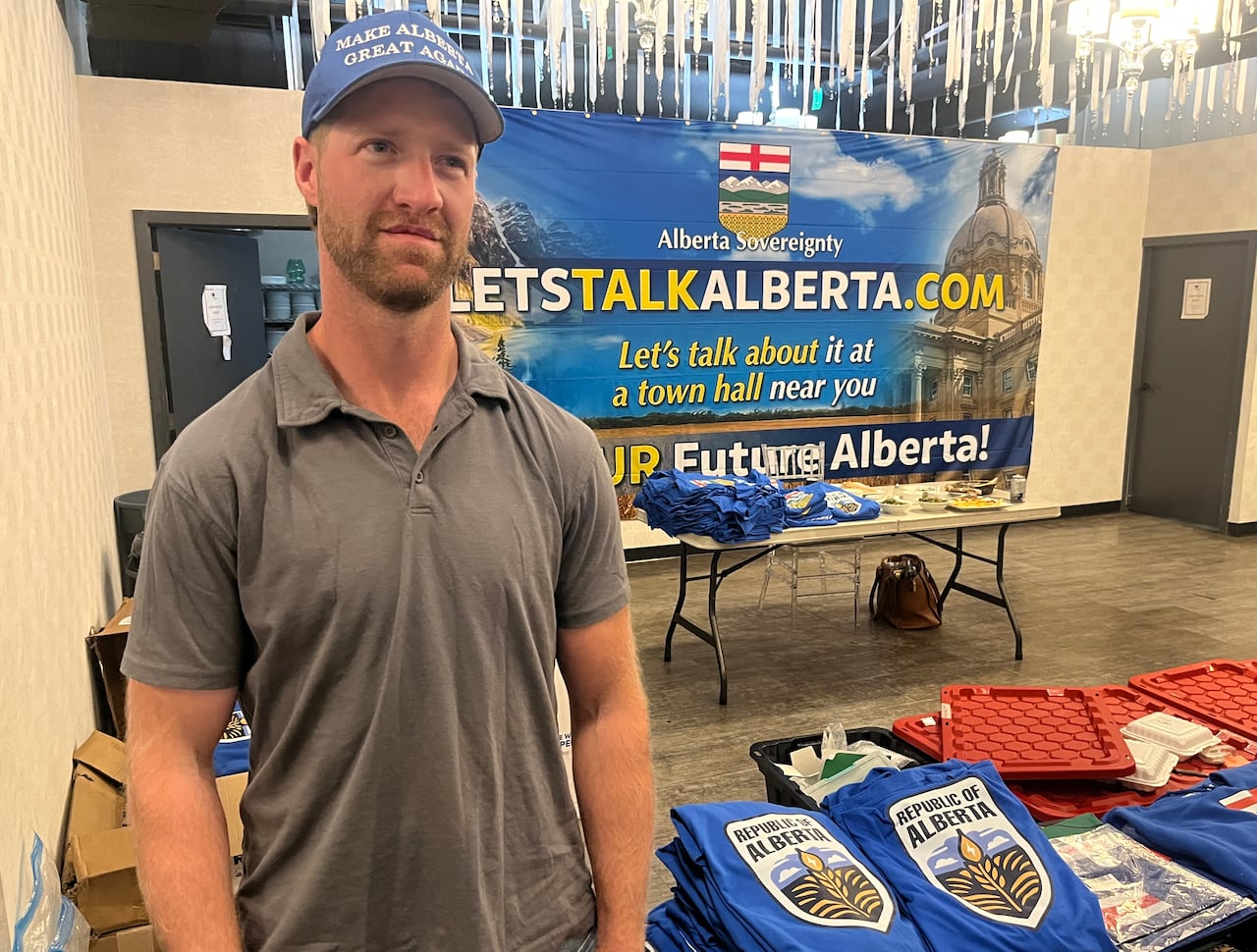 Nick Klinck at a pro-indendence event in northeast Calgary in September.