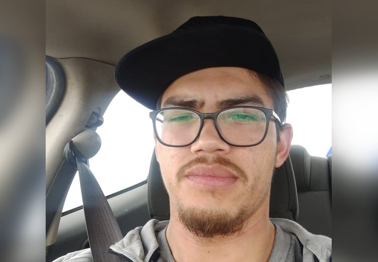 A selfie of a man in a car.