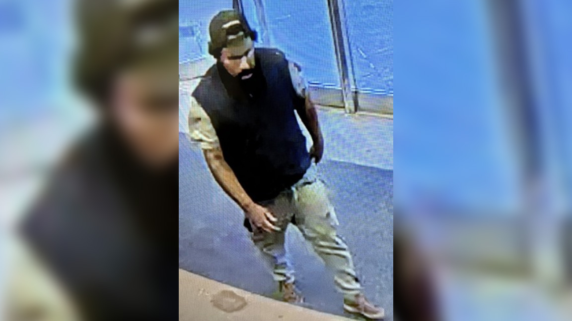 多伦多地铁员工无端遭袭，警方公布嫌疑人照片呼吁市民协助