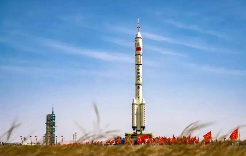神舟十九号还在空间站,神二十乘组确定,指令长是谁?(图)