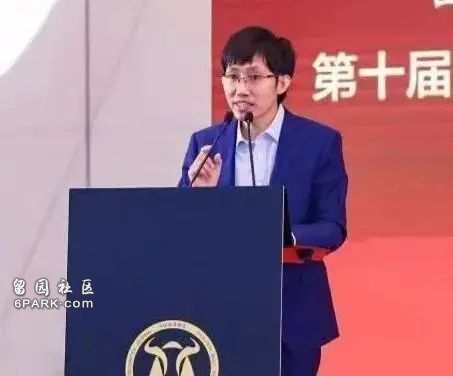 一人扛起投资重任 DeepSeek梁文锋的“第一桶金”(图)