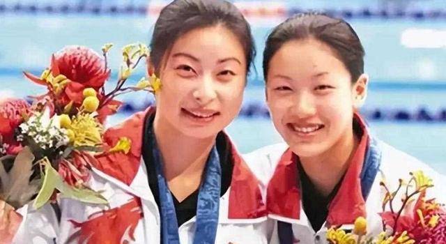 伏明霞、郭晶晶师姐妹 同嫁香港却不往来