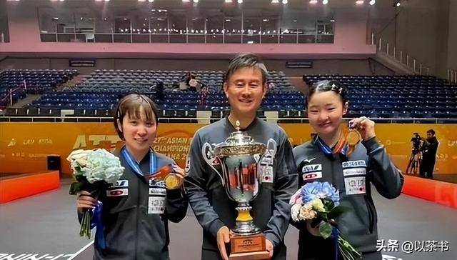 难怪日本女乒敢冲金牌，原来主教练是马琳师兄