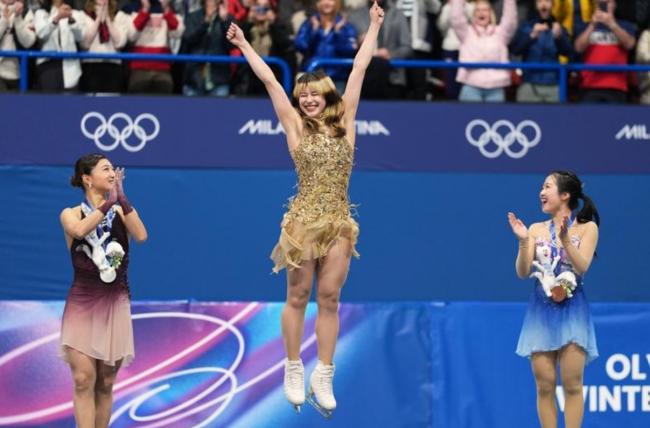 刘美贤突破夹击 美24年来首夺女子花滑金牌