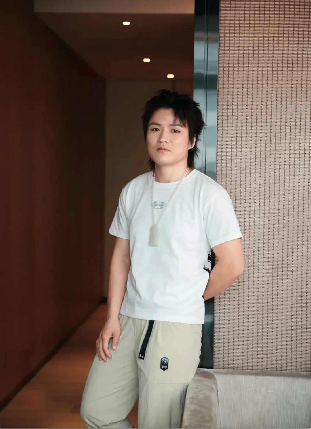 成功卫冕金腰带！张伟丽“像水一样”格斗