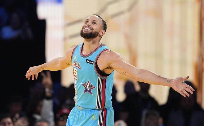 库里再夺MVP！全明星赛沦为“闹剧”？