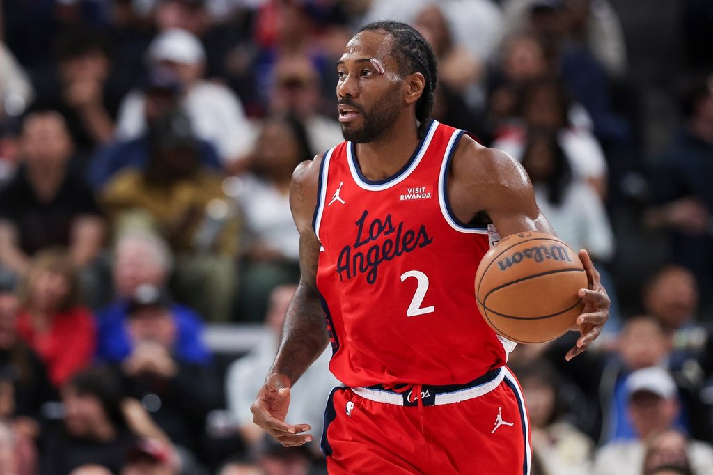 科怀·伦纳德重返多伦多猛龙，NBA批准洛杉矶快船交易案