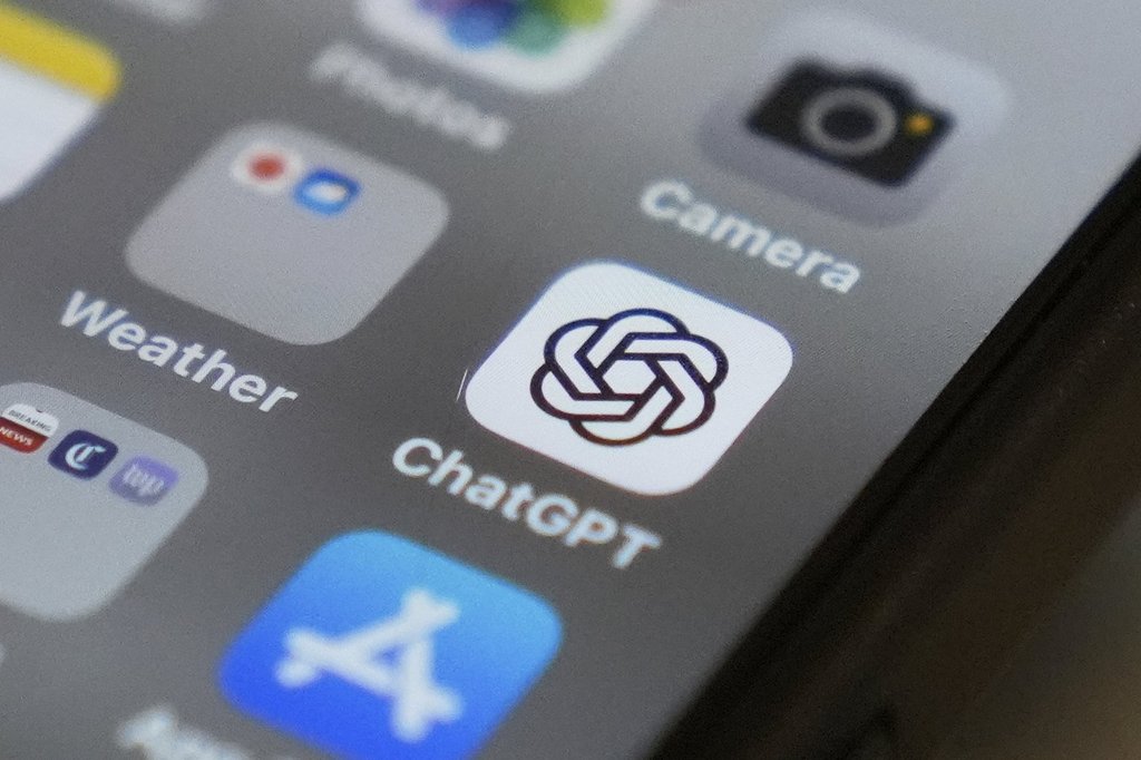 OpenAI 推出专为青少年设计的ChatGPT，强调内容安全与学习支持（配图1）