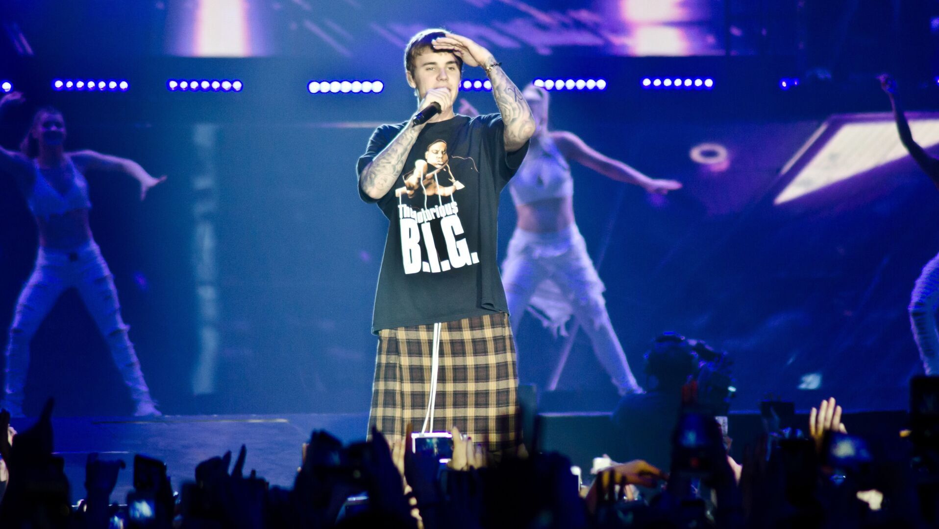 安大略省的贾斯汀·比伯 (Justin Bieber) 成为历史性首场 FIFA 世界杯决赛中场秀的主 ...
