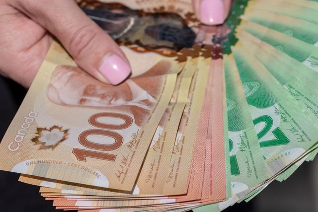 本周起，多伦多华人有望领取加拿大政府额外福利金
