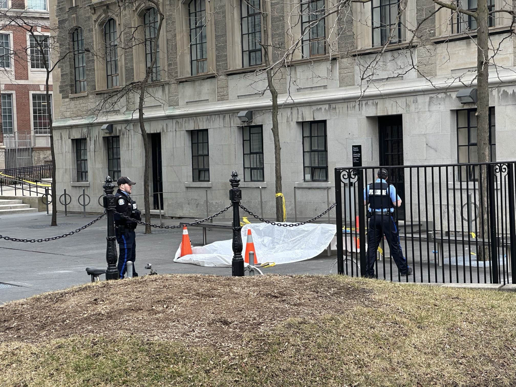 据称在多伦多市中心对未受受损的人发生随机致命袭击后被捕 ...