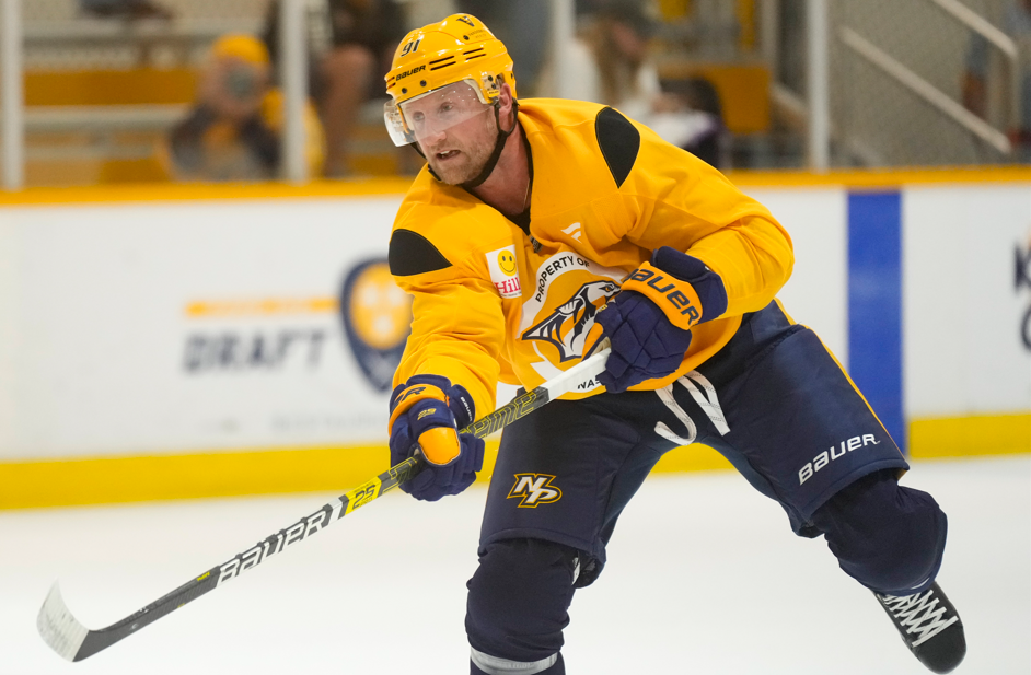 老面孔，新地方：赛季开始之际，NHL 球员在新球队中的表现