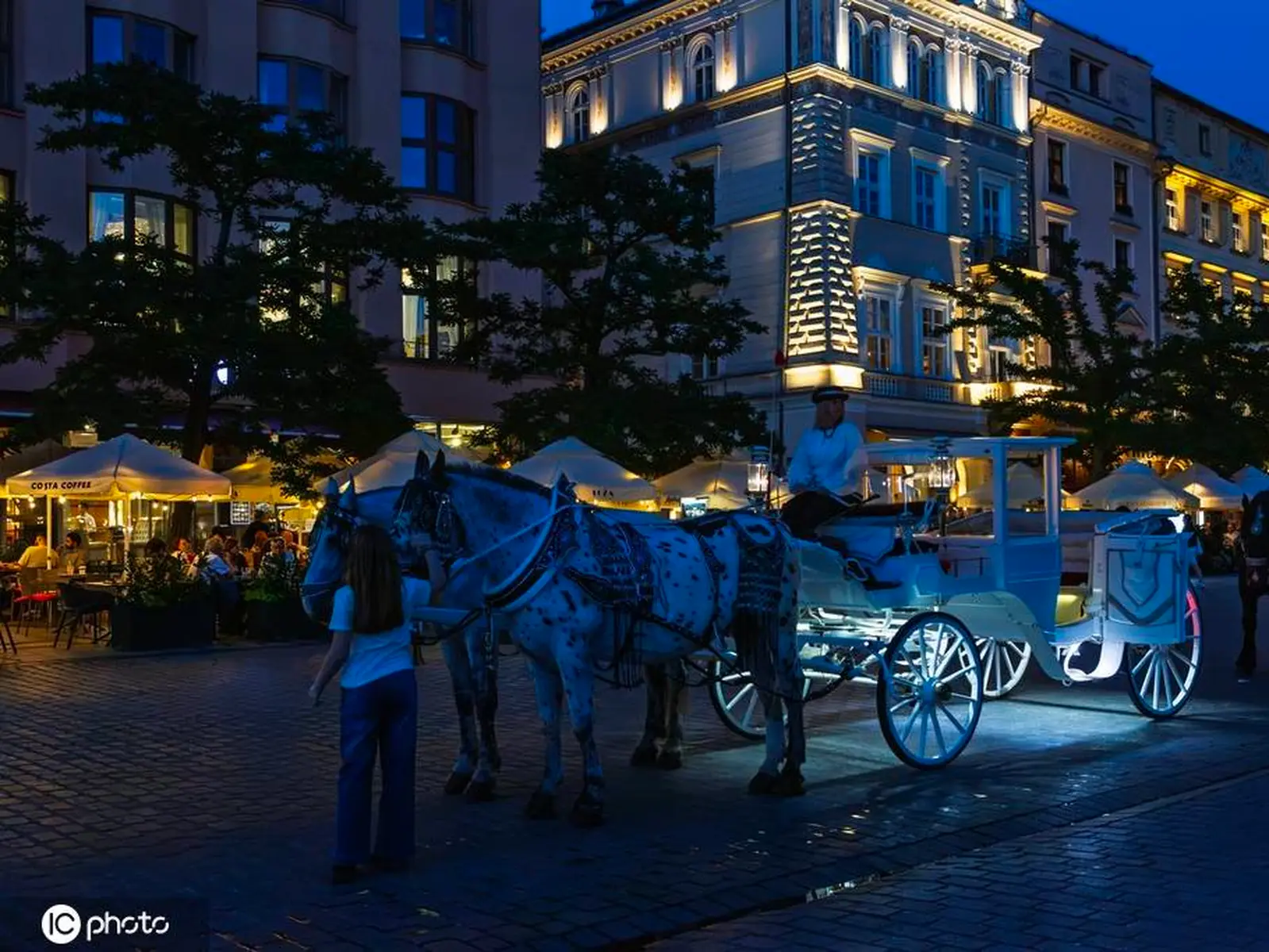 波兰历史名城克拉科夫老城 夜色建筑与风景掠影