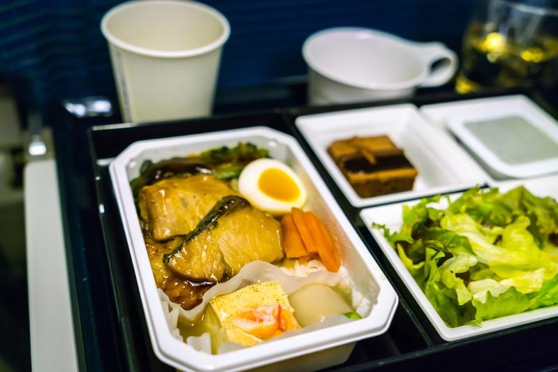 飞机上用餐  注意4点保安全