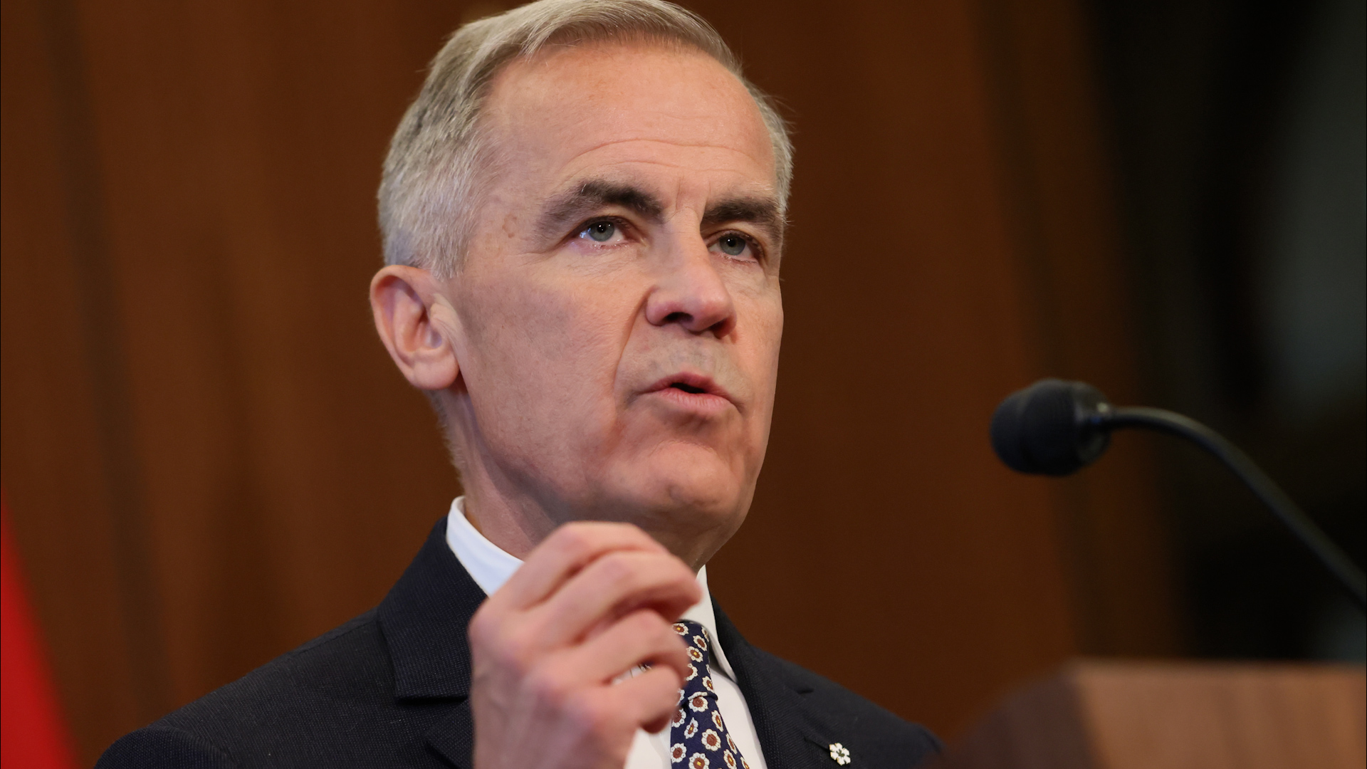 在美国废巴勒斯坦官员的签证之后，加拿大要求对话