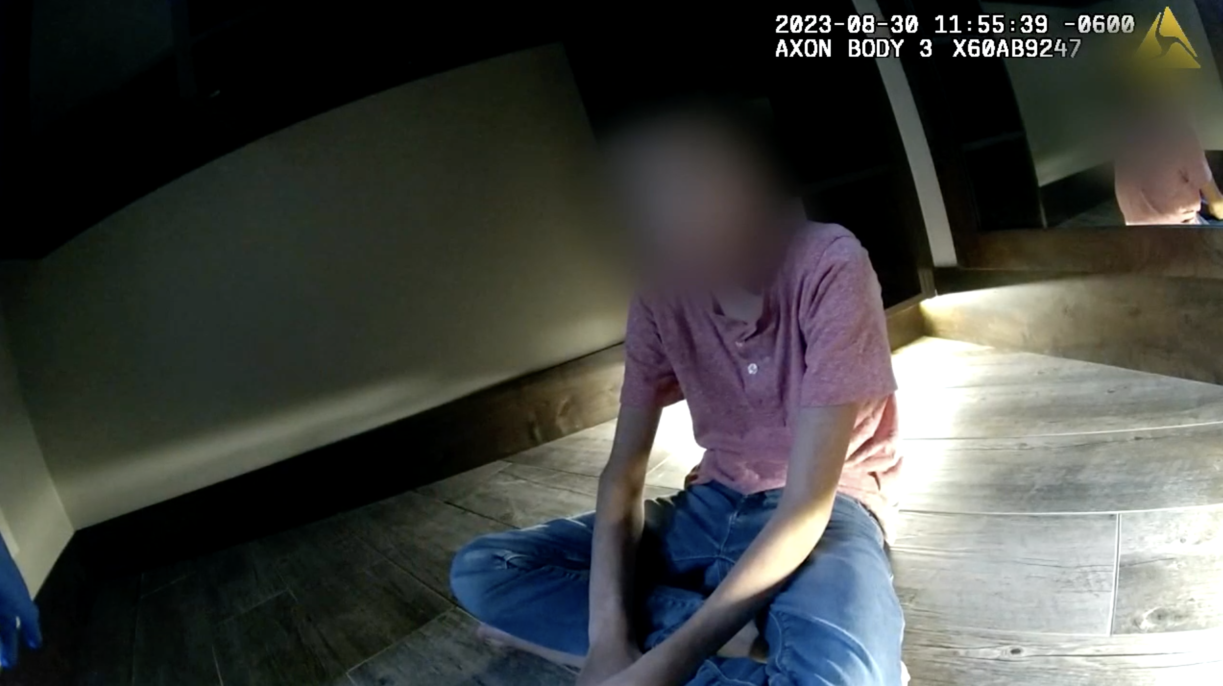 鲁比·弗兰克的女儿警告家庭视频博客：“它毁了我的纯真”