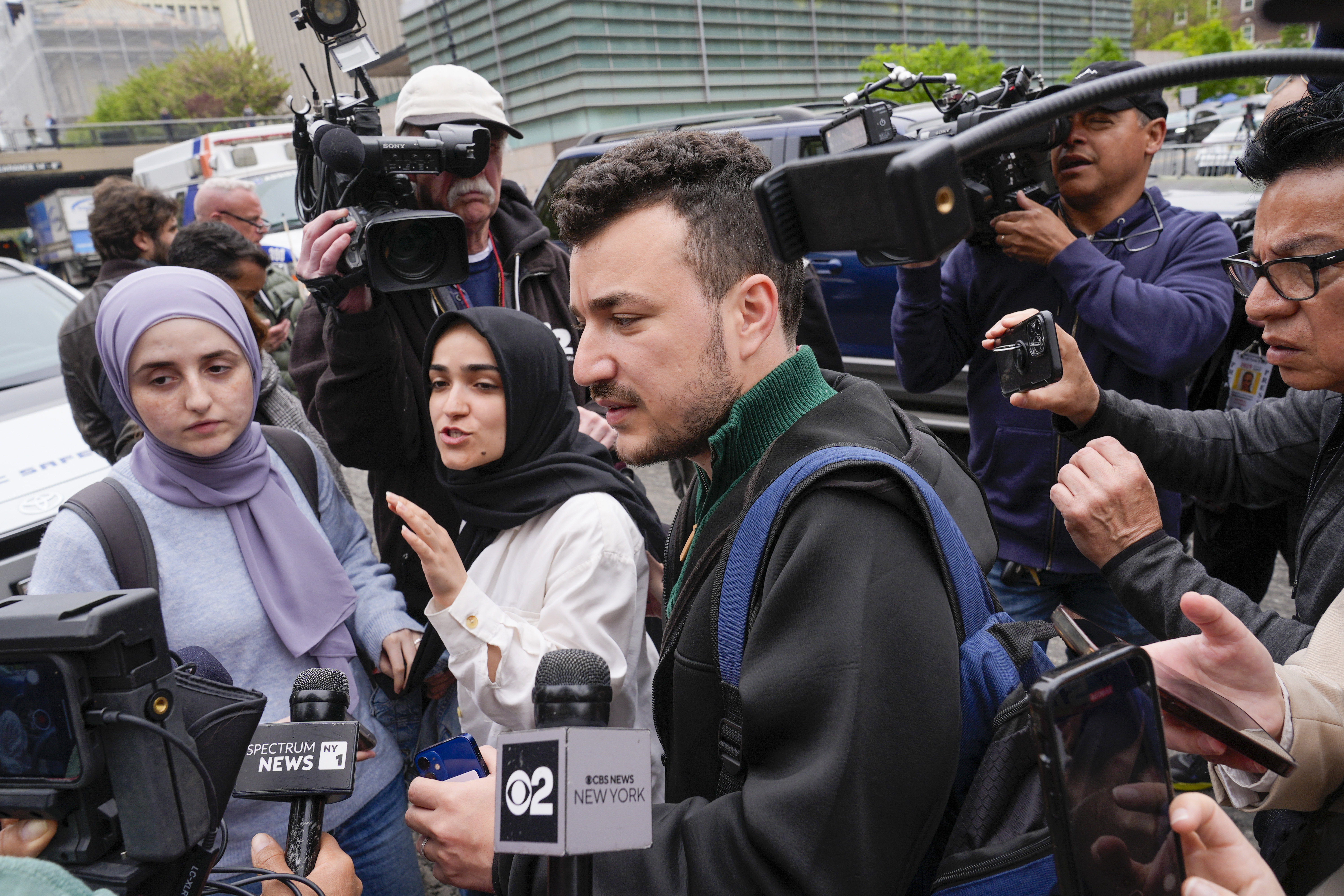 谁是面临驱逐出境的巴勒斯坦哥伦比亚毕业生Mahmoud Khalil？