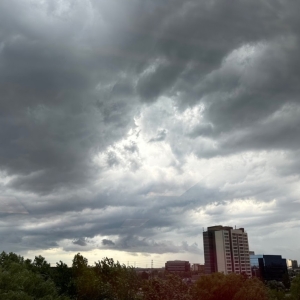 “比1990年代房市崩溃时期更糟”！9月份多伦多仅售出28套新公寓 ...