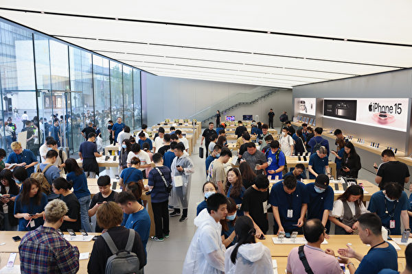 iPhone在中国销量意外暴跌24% 释何信号