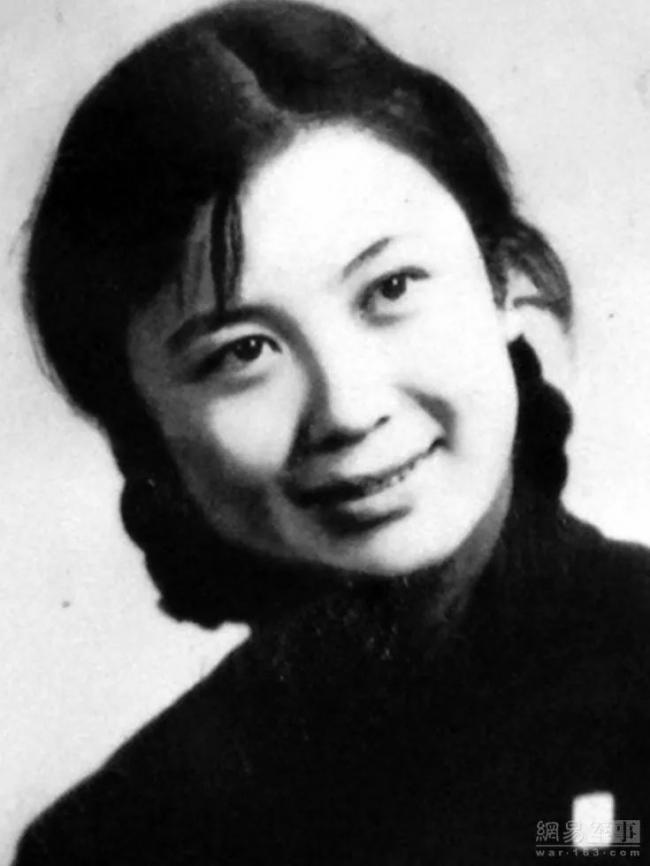 文革中不忍凌辱含恨自杀的十大美女