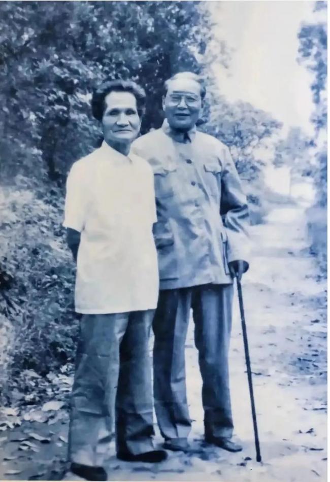 难得一见的老照片：背后的故事令人称奇