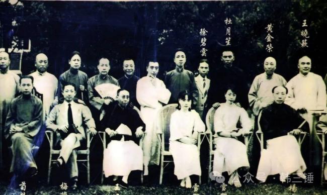 上海青帮头子杜月笙，巅峰时期家产有多少？