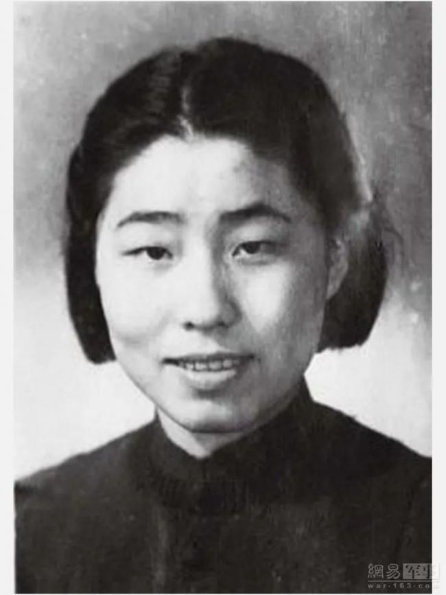 文革中不忍凌辱含恨自杀的十大美女