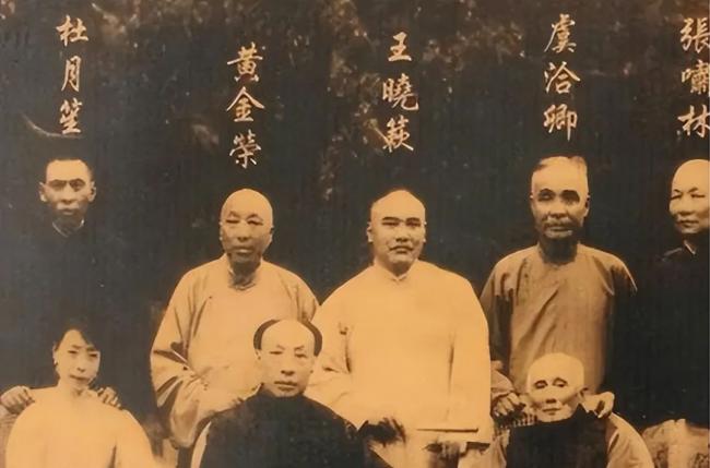 黑帮大佬的远见：把15岁儿子送延安 解放后安度晚年