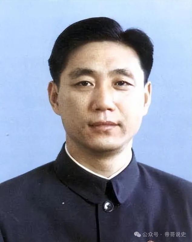 听说江青要接班，毛主席大笑：不会的，她不行